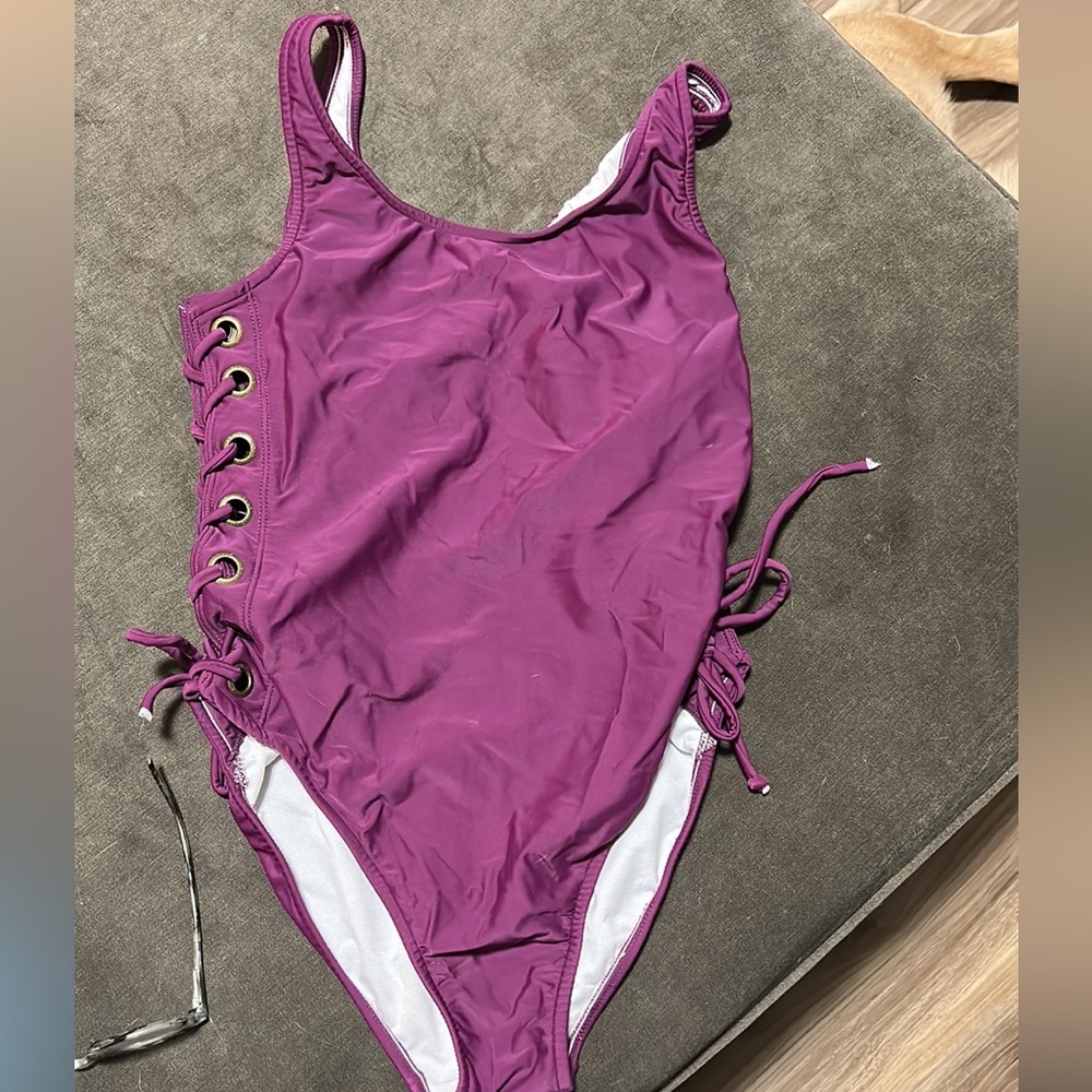 One piece maroon one piece bathing suit